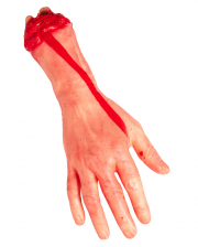 Abgetrennte blutige Hand 