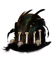 Voodoo Hut mit Totenköpfen und Federn 