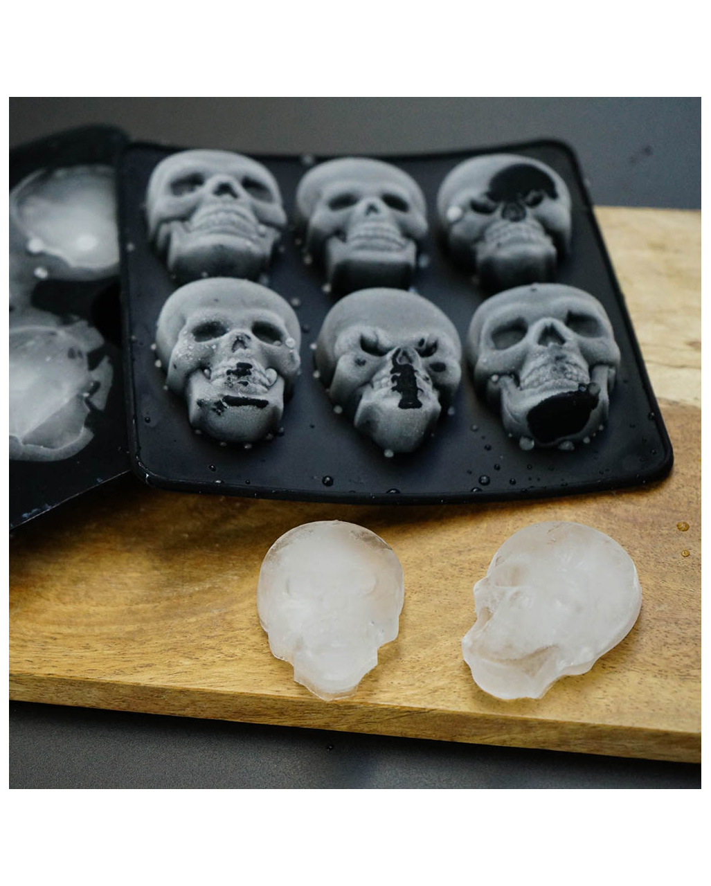 Novelty Skull Ice Mold - Set of 2
